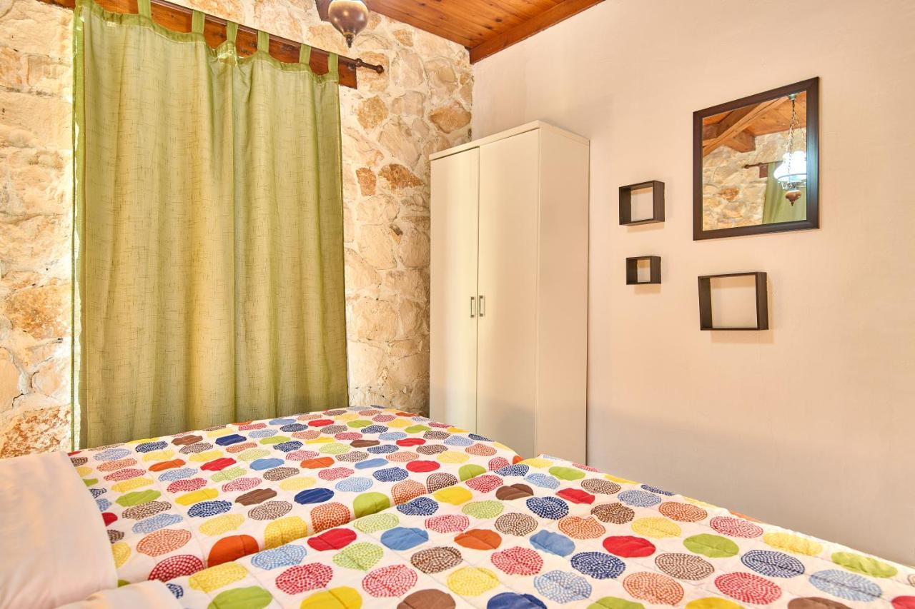 Gerakas Stone House Villa Vasilikos Exterior foto